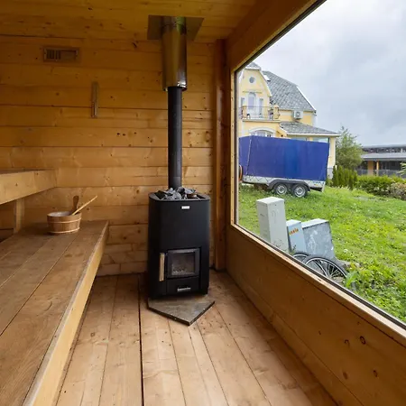 Central, Comfortable Stavanger