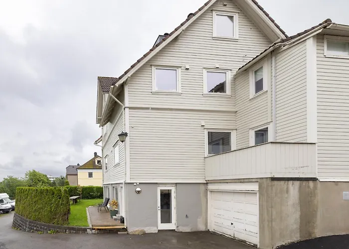 Central, Comfortable